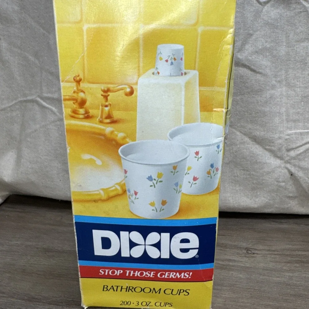 VTG 100+ Dixie Bathroom Cups 3oz Soft Tones Flower Floral Design NOB 1/2 sleeve